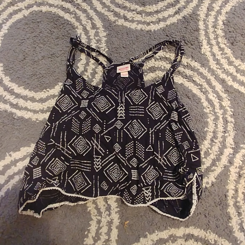Crop top